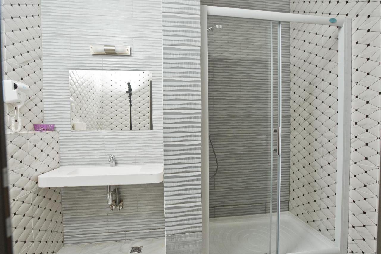 Hotel Evergreen Amara Ngoại thất bức ảnh