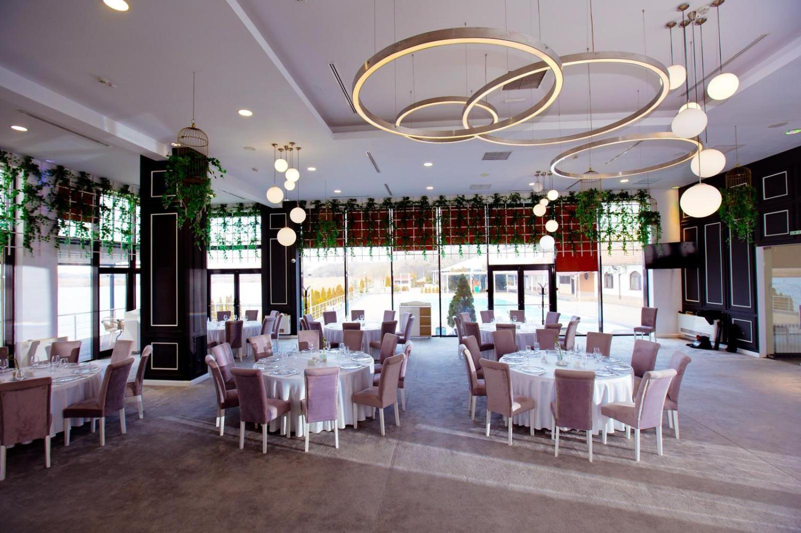 Hotel Evergreen Amara Ngoại thất bức ảnh