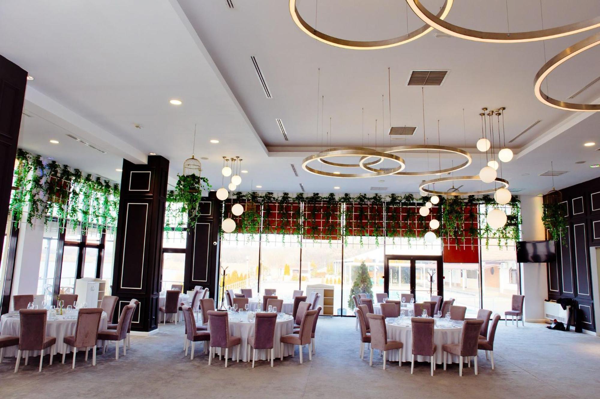 Hotel Evergreen Amara Ngoại thất bức ảnh