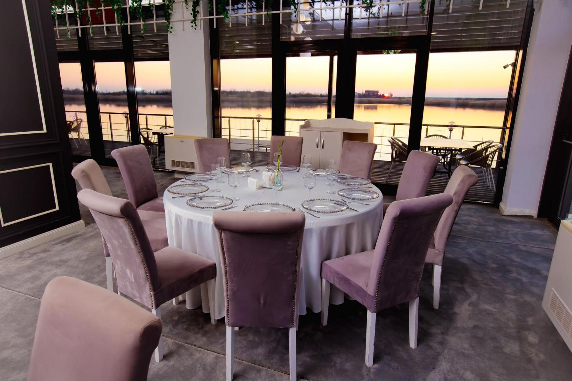 Hotel Evergreen Amara Ngoại thất bức ảnh