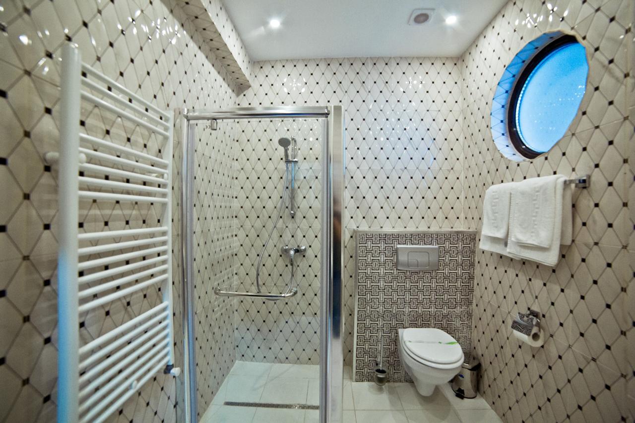 Hotel Evergreen Amara Ngoại thất bức ảnh