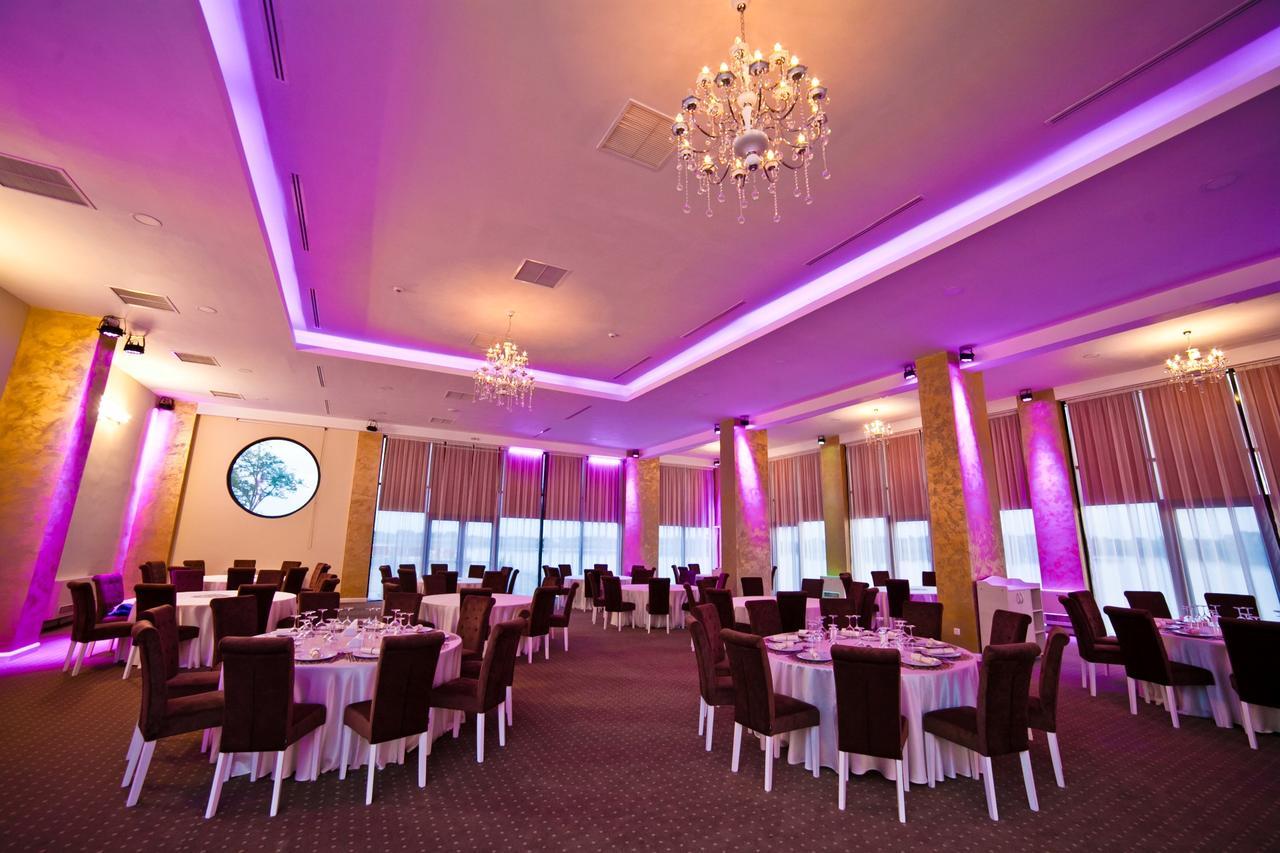 Hotel Evergreen Amara Ngoại thất bức ảnh