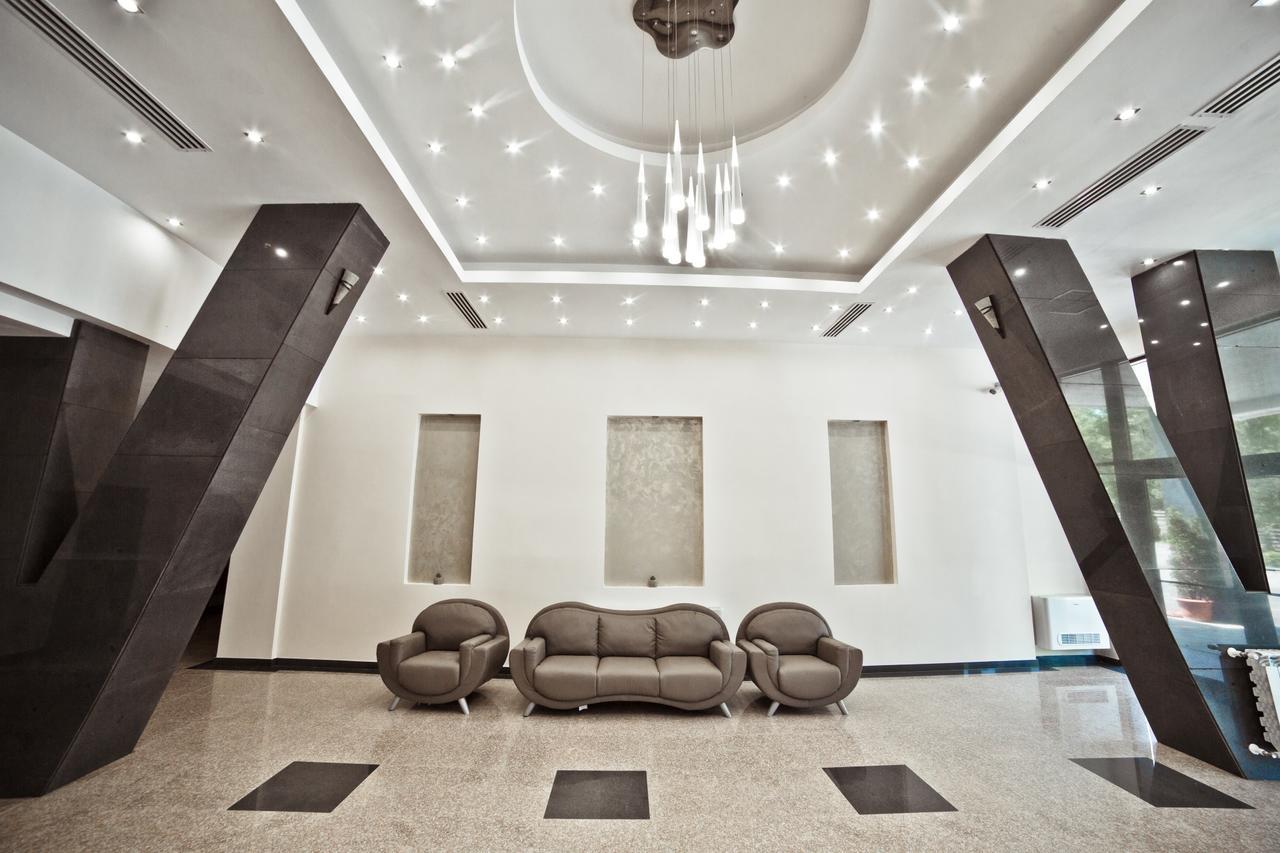 Hotel Evergreen Amara Ngoại thất bức ảnh